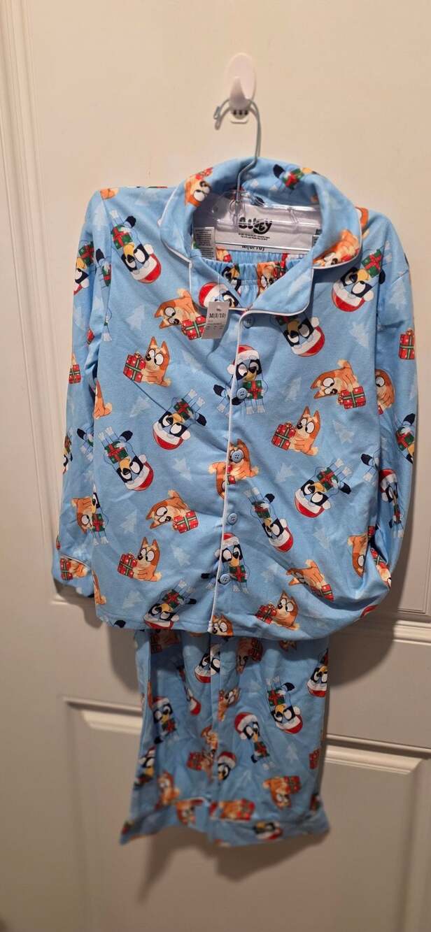 Bluey Boys Youth Medium 8/10 Long Sleeve Button Front Christmas Pajama Set